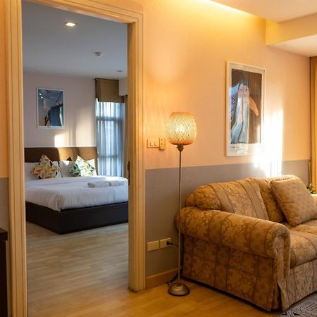 Go Inn Thonglor Бангкок Екстер'єр фото