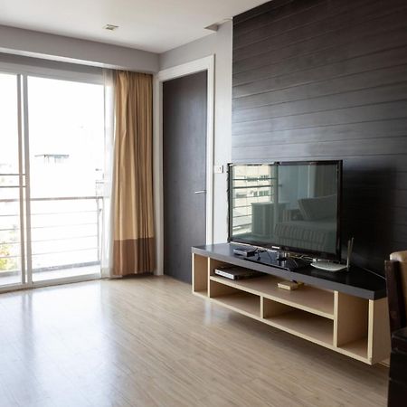 Go Inn Thonglor Бангкок Екстер'єр фото
