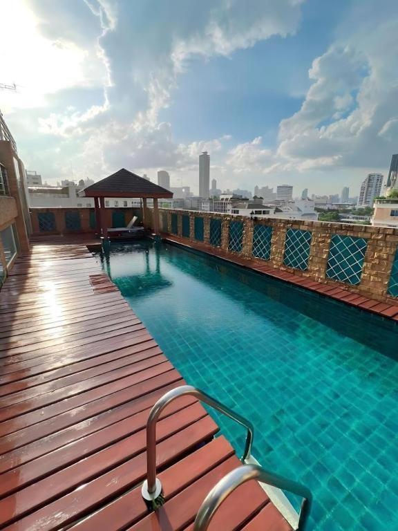 Go Inn Thonglor Бангкок Екстер'єр фото